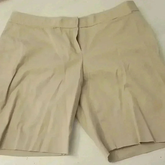 Gianni Bini shorts  - Picture 1 of 4